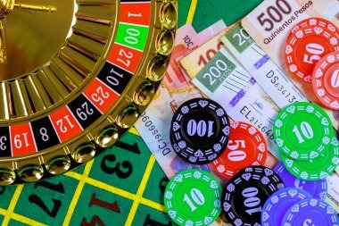 idosattoto platform integrating slots, live casino, and sportsbook